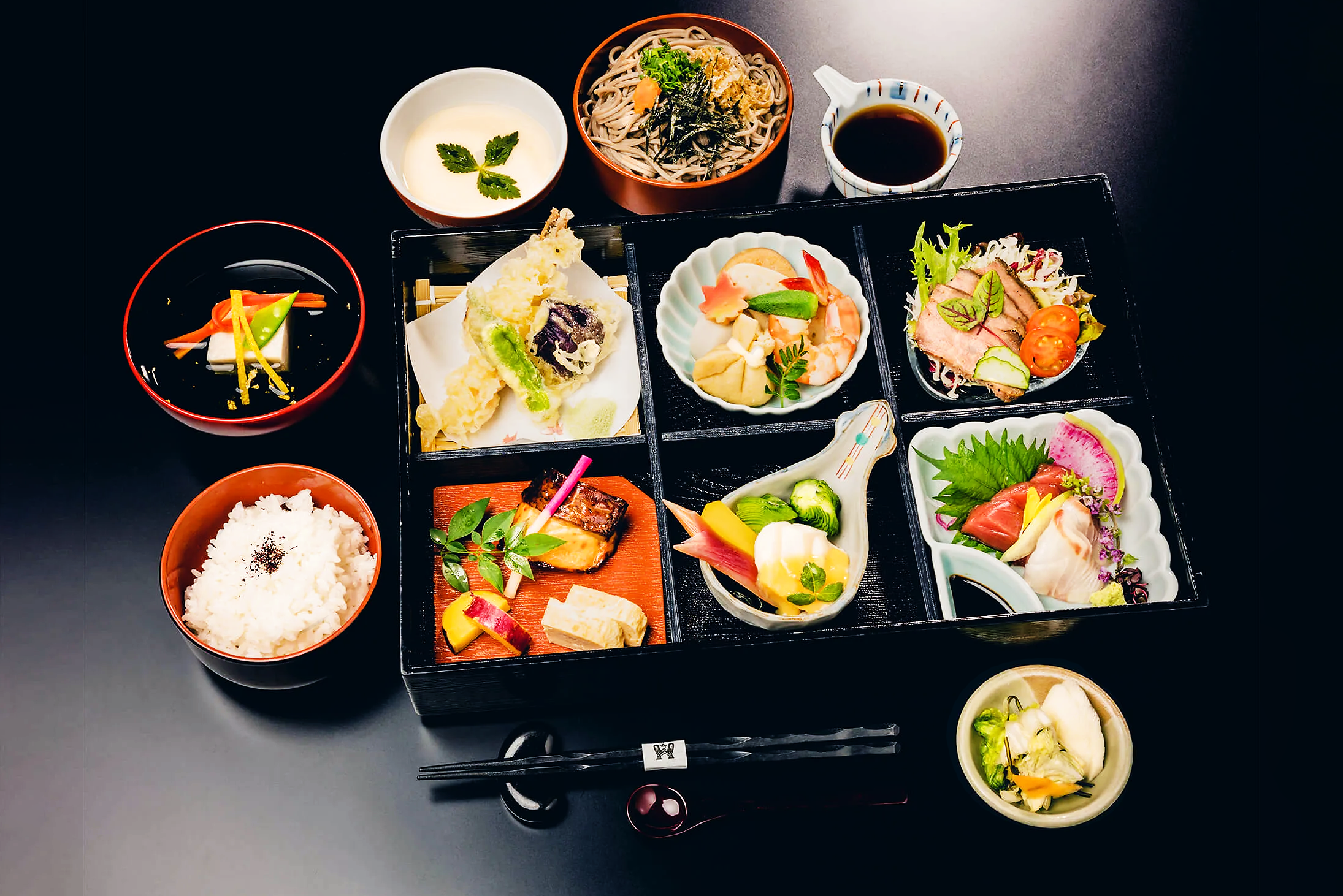 出雲そば付 松華堂弁当＜阿国＞